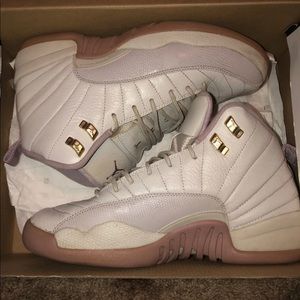 Air Jordan 12 Retro “Plum Fog”